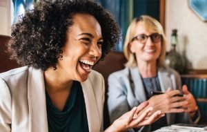 Modern-Learners-Labs-image-women-laughing-500px
