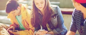 teens on cell phones